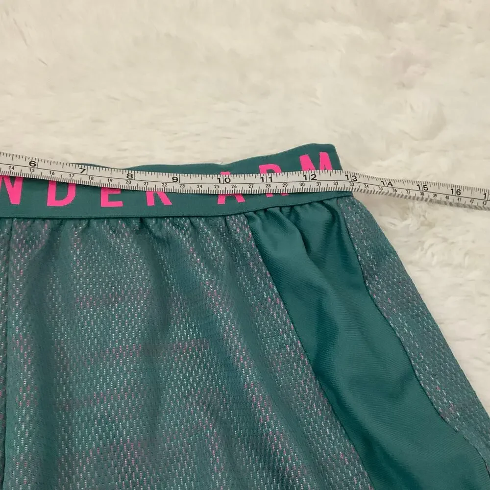Under Armour Women’s Heat Gear‎ Loose Fit Running Shorts - Size Small